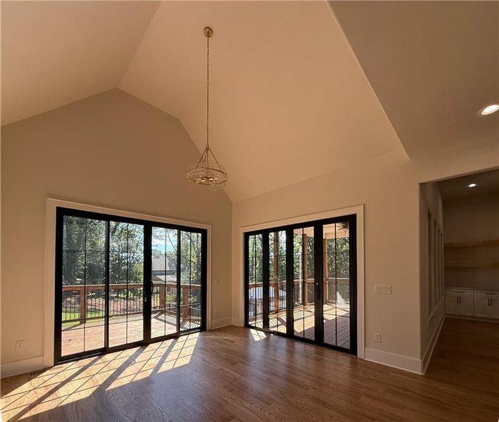 Spacious, unfurnished interior of a new home in , Marietta (Image 34).