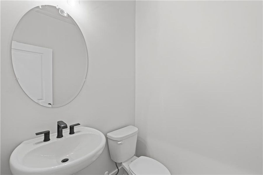 Furnished interior view inside a new home in Hunters Creek, Flowery Branch (Image 12).