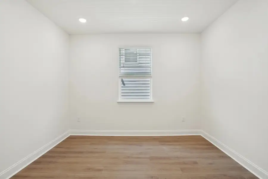 Spacious, unfurnished interior of a new home in Ascent at Arbor Ridge, La Vergne (Image 13).