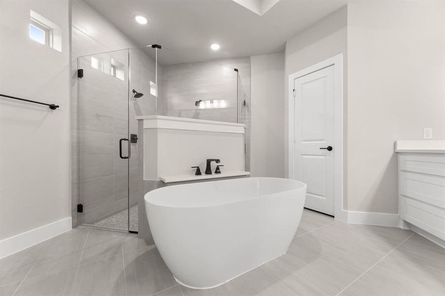 111 Broadmoor-Primary Suite-4