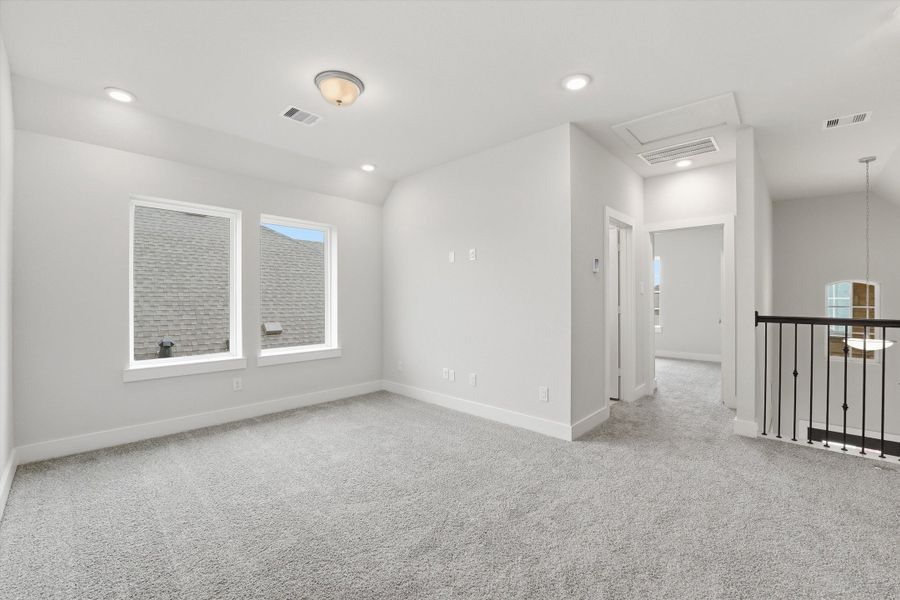 Spacious, unfurnished interior of a new home in Bridgeland, Cypress (Image 25).