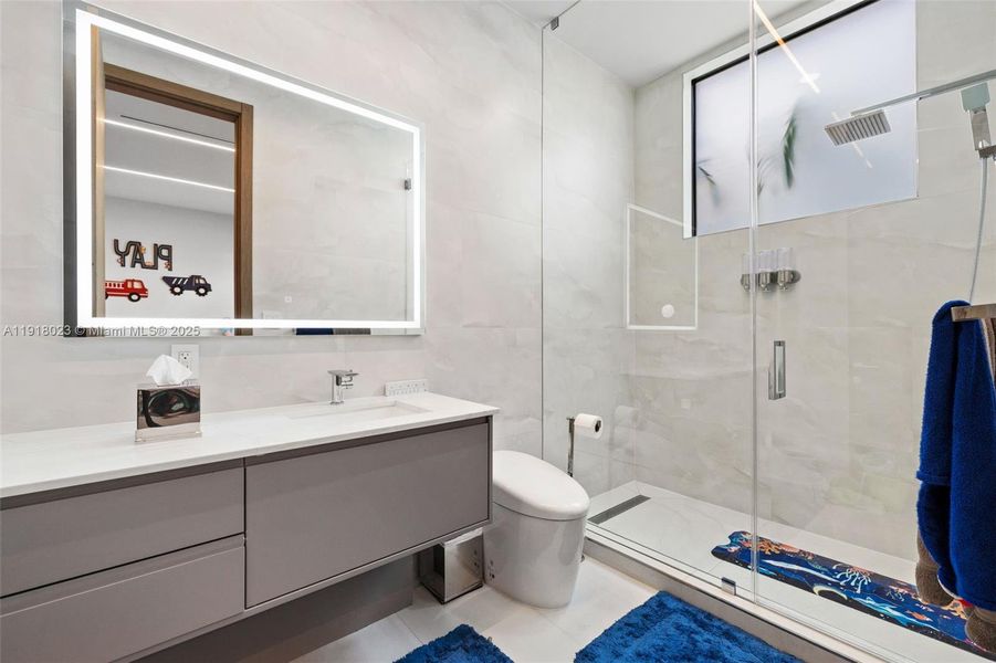 Furnished interior view inside a new home in , Miami (Image 9).