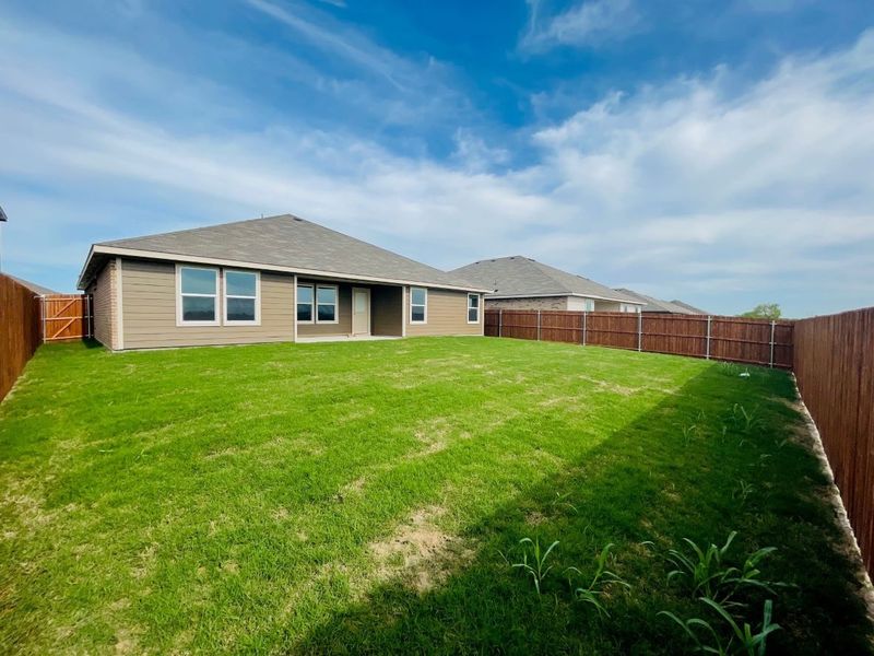 Exterior details and patio area of a home in The Parks of Alvarado, Alvarado (Image 3).