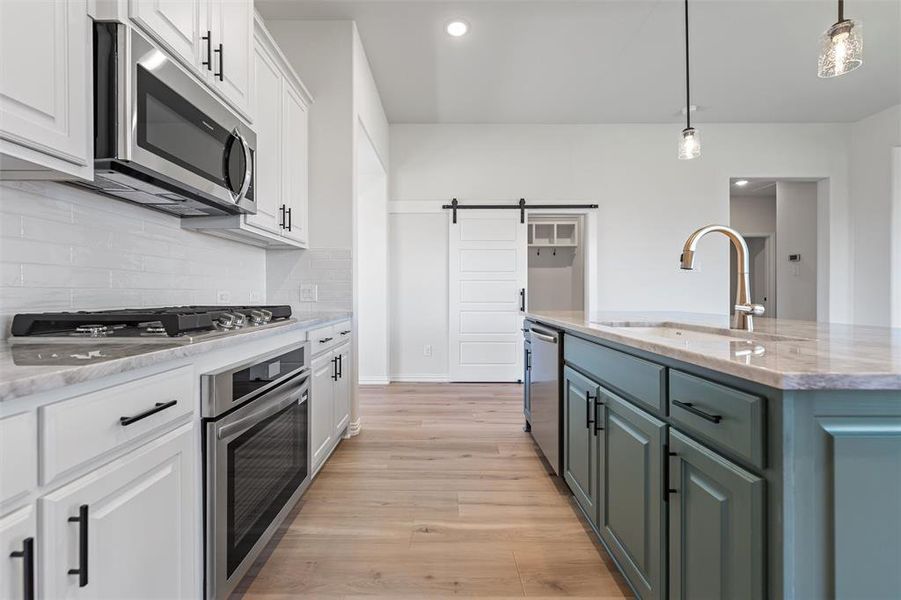 Furnished interior view inside a new home in Morningstar, Aledo (Image 8). Furnished interior view inside a new home in Morningstar, Aledo (Image 8).