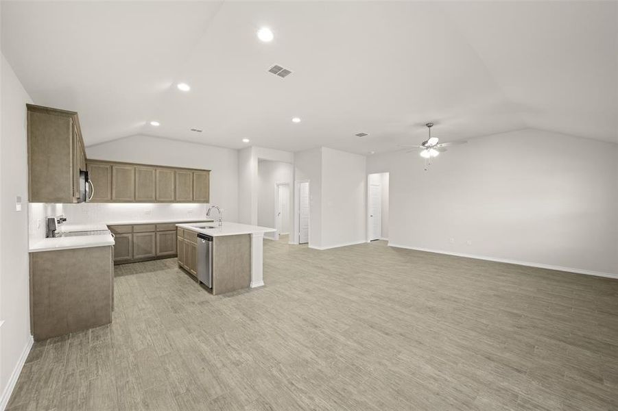 2109 Hickory- Dining-2 2109 Hickory- Dining-2