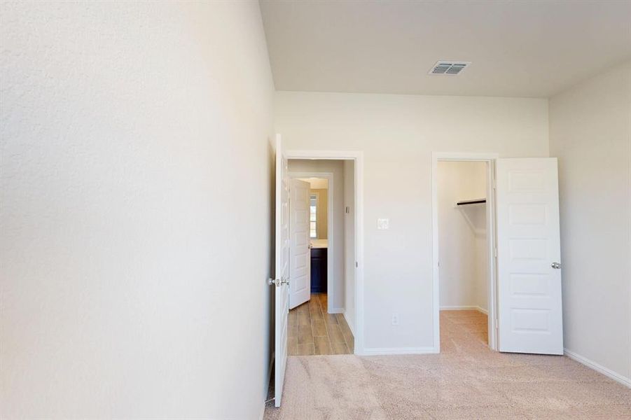 Image 37 of a home in Kings Way.