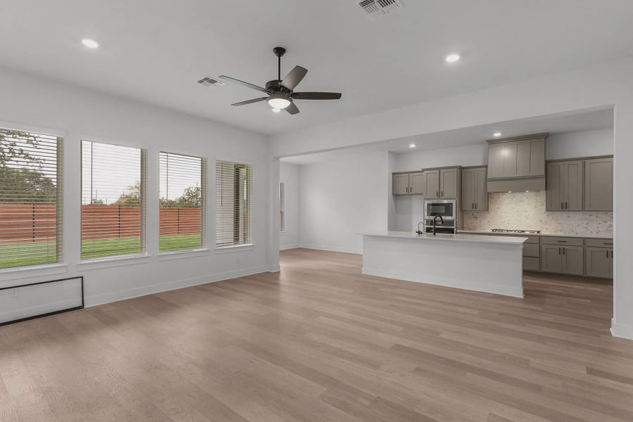 Representative unfurnished interior of a home built from the Hudson by Chesmar Homes in Newhaven, Manor (Image 19). Representative unfurnished interior of a home built from the Hudson by Chesmar Homes in Newhaven, Manor (Image 19).
