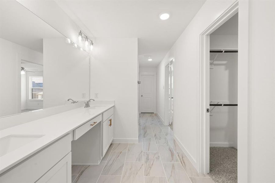 8752 Treeline- Primary Suite-3