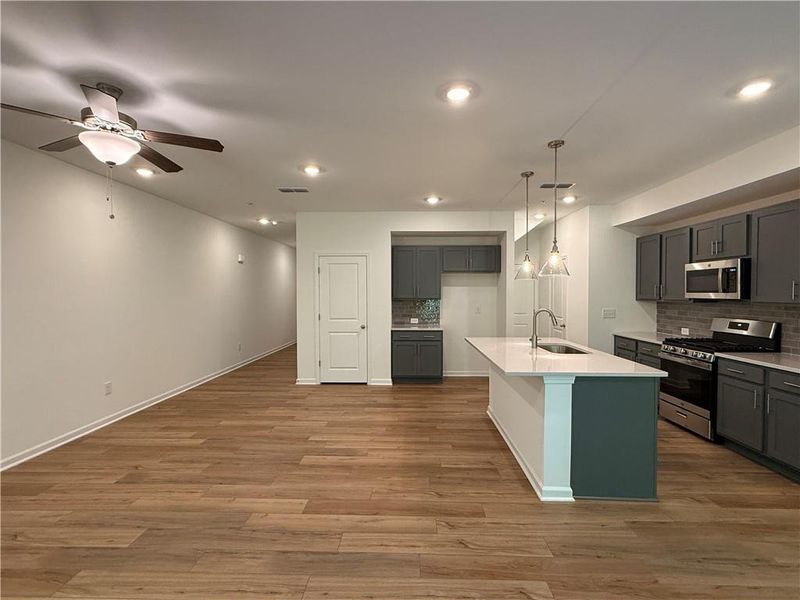 Image 56 of a home in Laurelwood.