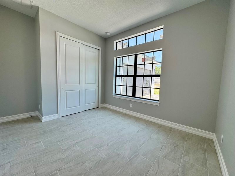 Spacious, unfurnished interior of a new home in , Okeechobee (Image 35).