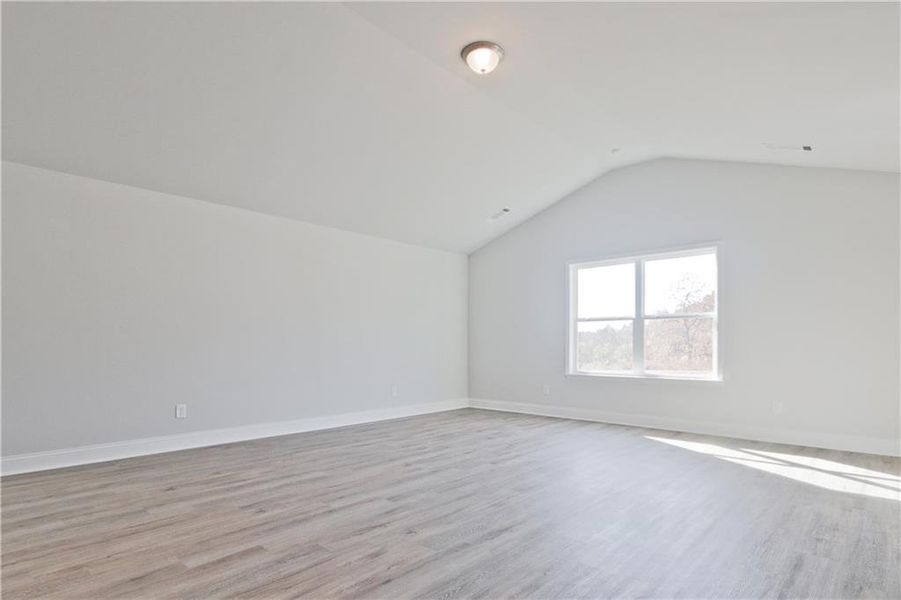 Spacious, unfurnished interior of a new home in Highland Park, Stonecrest (Image 35).