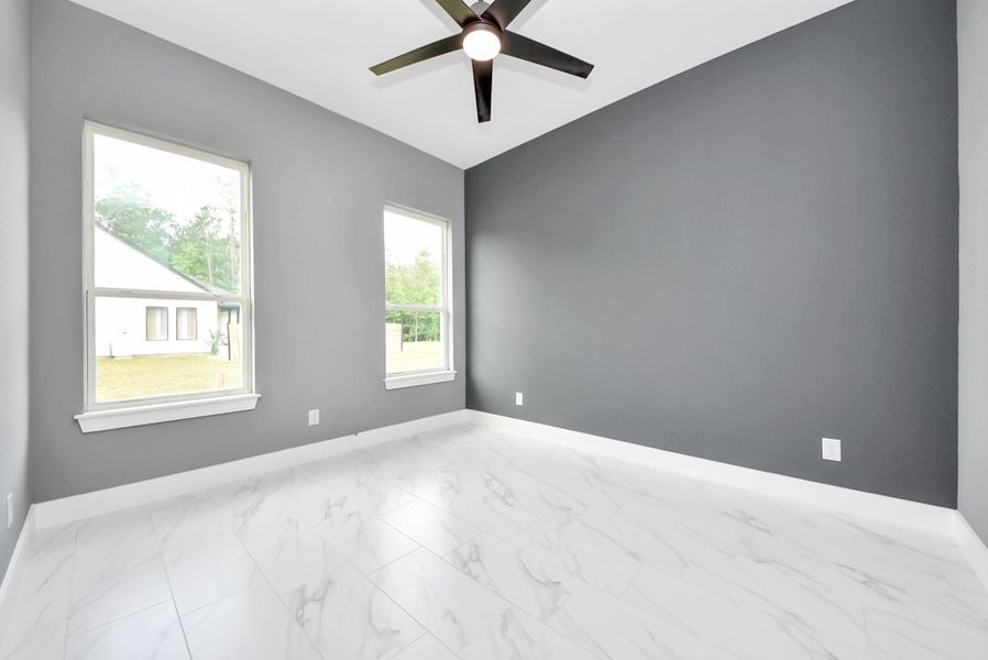 Spacious, unfurnished interior of a new home in , Dayton (Image 31).