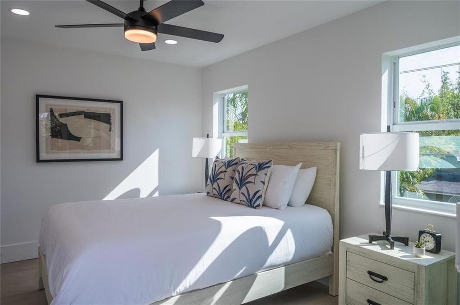 Furnished interior view inside a new home in , Sarasota (Image 72).