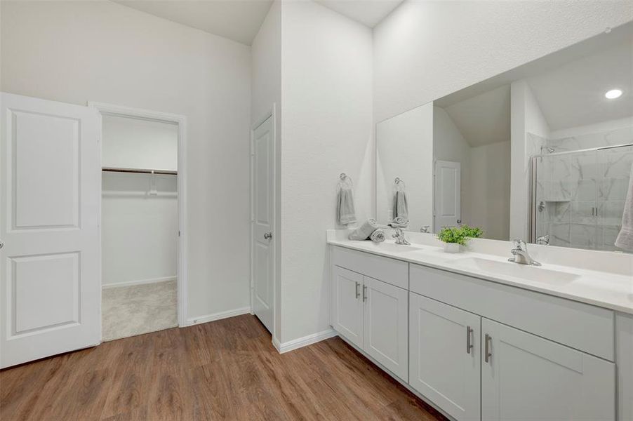 Furnished interior view inside a new home in Sanderos, Fort Worth (Image 13).