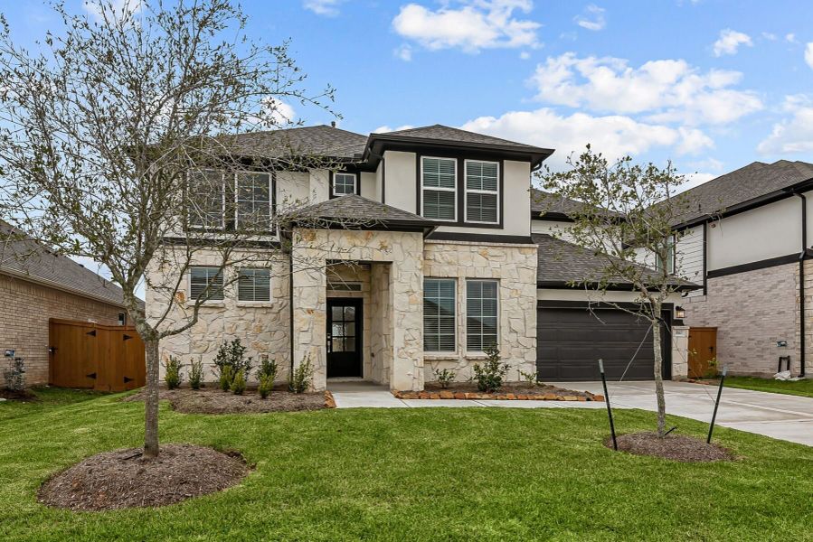 Front Exterior Front Exterior