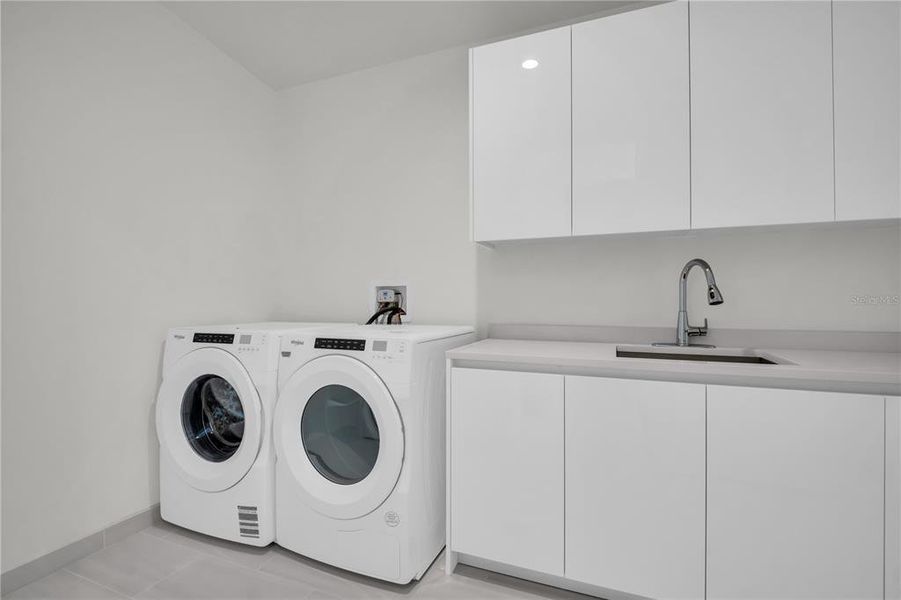 Furnished interior view inside a new home in , St. Petersburg (Image 13).