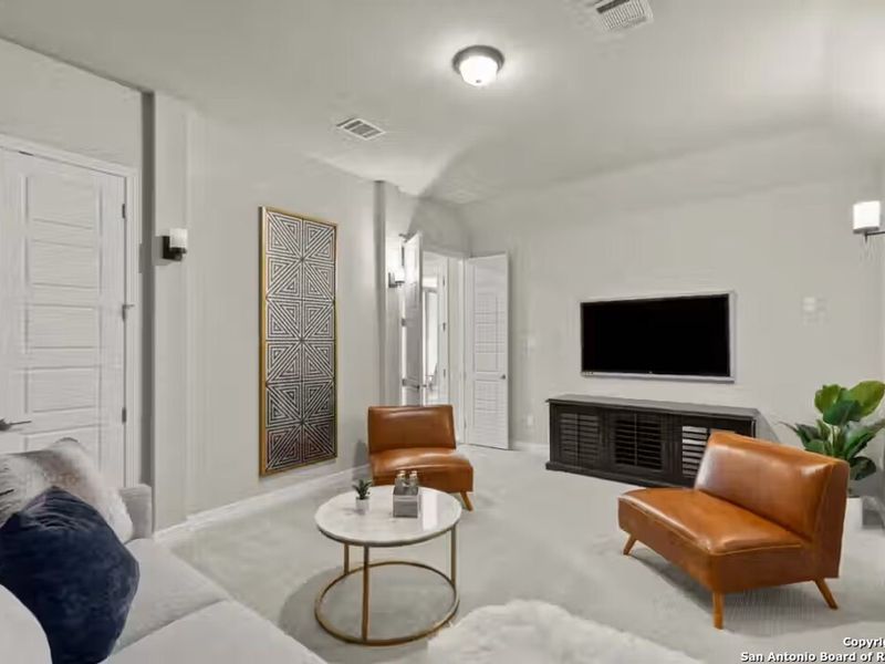 Furnished interior view inside a new home in Potranco Oaks, Castroville (Image 19).