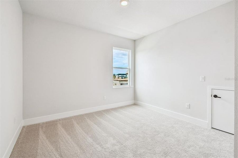 Spacious, unfurnished interior of a new home in North River Ranch – Garden Series, Parrish (Image 39).