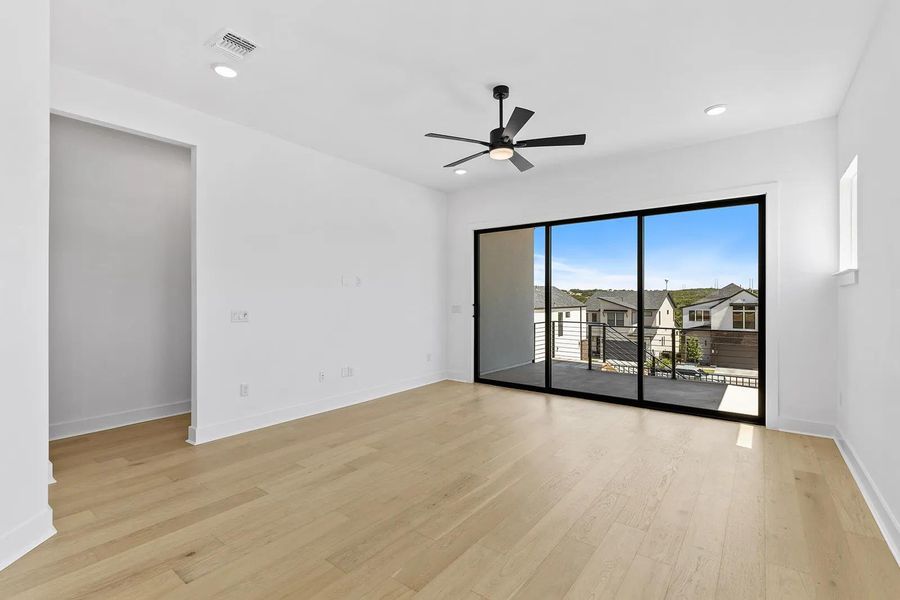 Lantana A family room