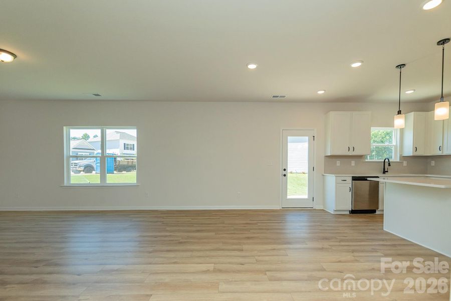 Spacious, unfurnished interior of a new home in Winecoff, Salisbury (Image 18).