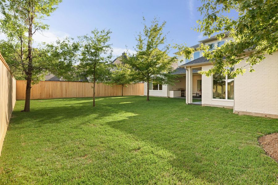 Exterior details and patio area of a home in , Houston (Image 27).