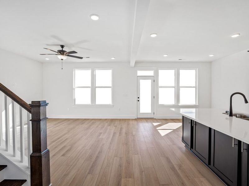 Spacious, unfurnished interior of a new home in Woods Crossing, Gallatin (Image 21).