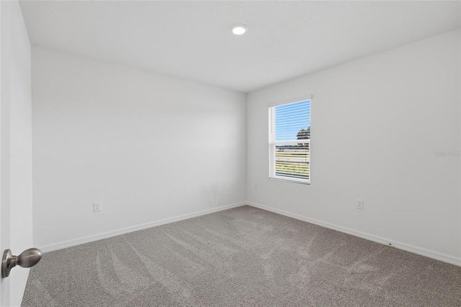 Spacious, unfurnished interior of a new home in Avalon Woods, Newberry (Image 20).