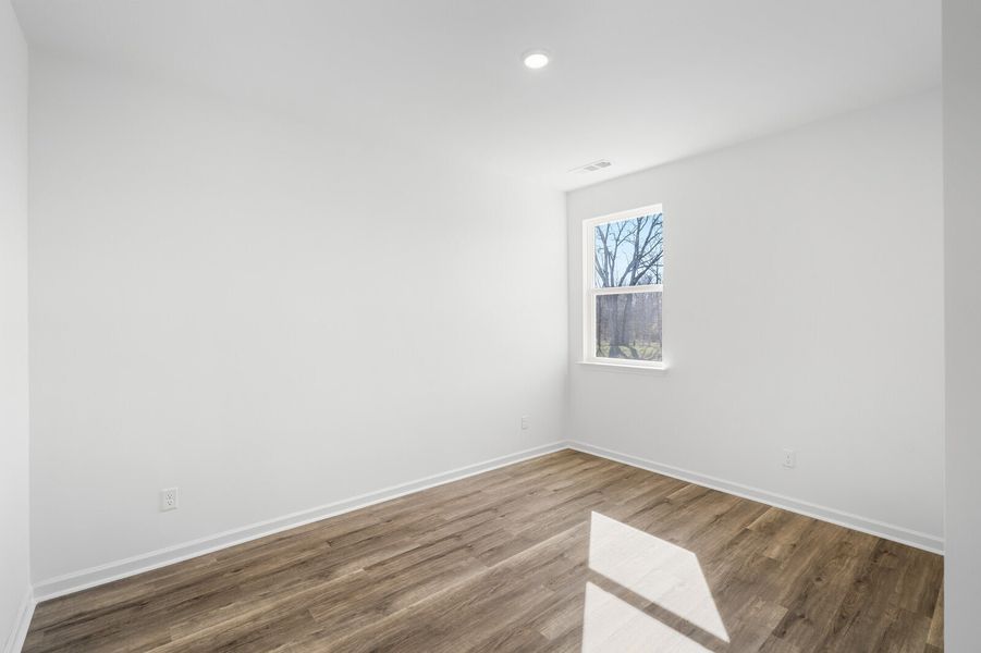 221 Idle Dr, Shelbyville, TN.  - Slide 17