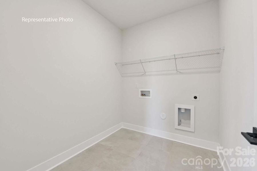 Spacious, unfurnished interior of a new home in Westport, York (Image 11).