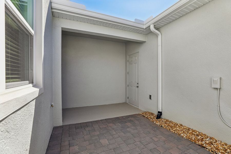 New Home in Winter Garden, FL.  - Slide 34