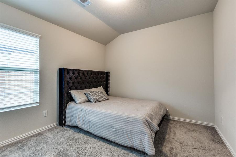 Image 16 of a home in Ventana. Image 16 of a home in Ventana.