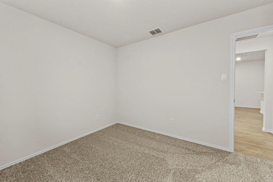 Spacious, unfurnished interior of a new home in Sunset Oaks, Maxwell (Image 17). Spacious, unfurnished interior of a new home in Sunset Oaks, Maxwell (Image 17).