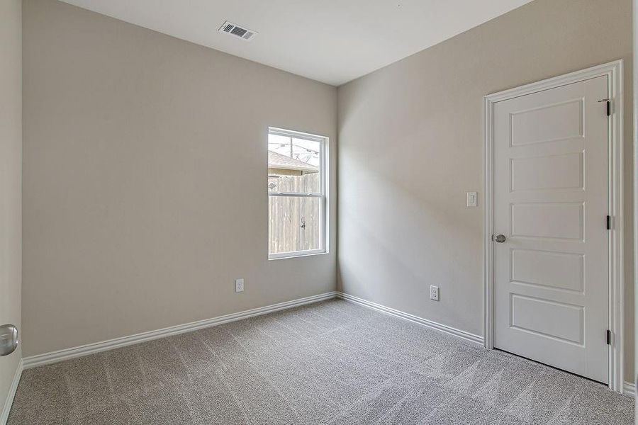 Spacious, unfurnished interior of a new home in , Fort Worth (Image 20).