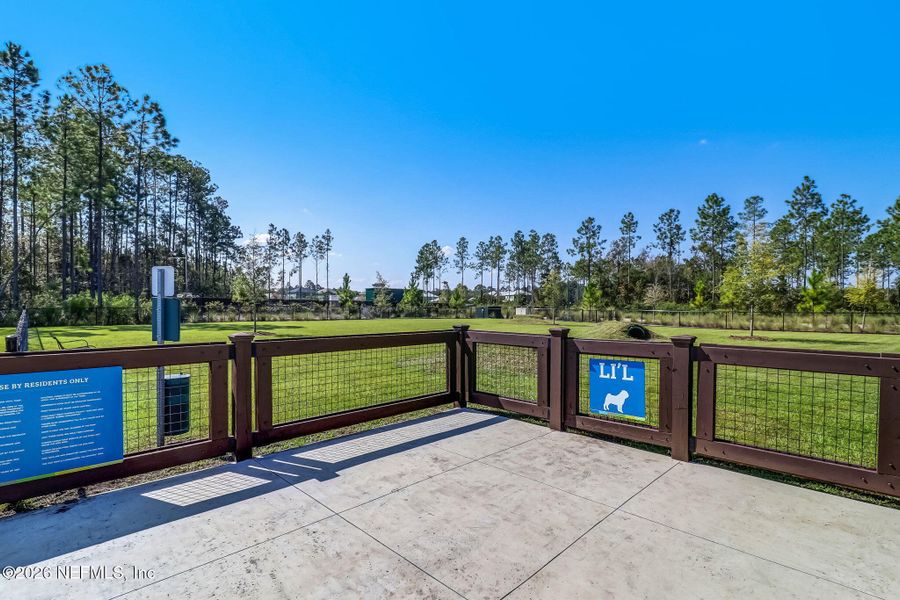 Community amenities in Tributary, Yulee (Image 52).