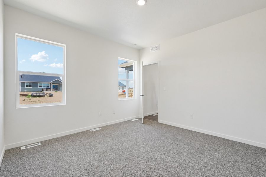 Spacious, unfurnished interior of a new home in Hudson Hills, Hudson (Image 32). Spacious, unfurnished interior of a new home in Hudson Hills, Hudson (Image 32).