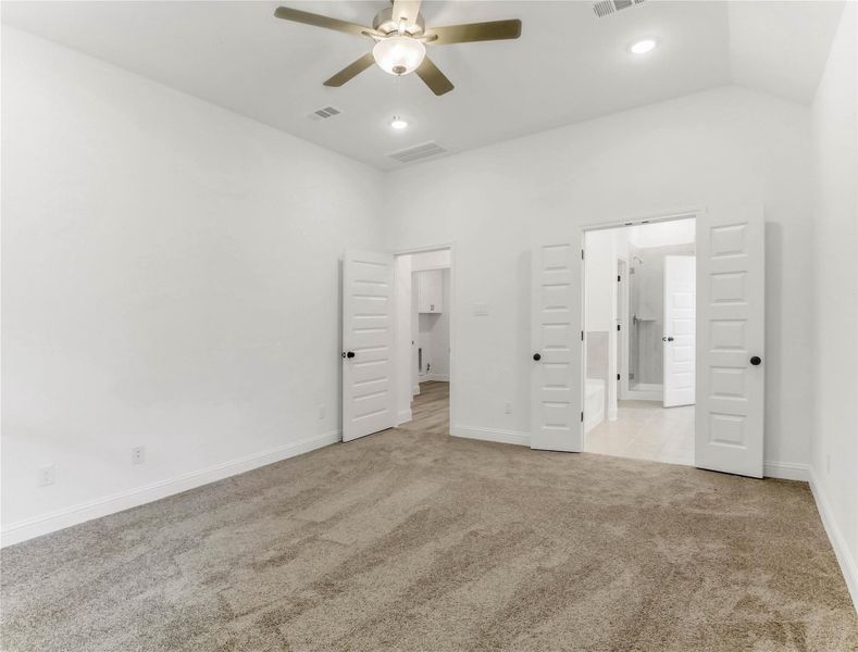 Spacious, unfurnished interior of a new home in , Angleton (Image 19). Spacious, unfurnished interior of a new home in , Angleton (Image 19).