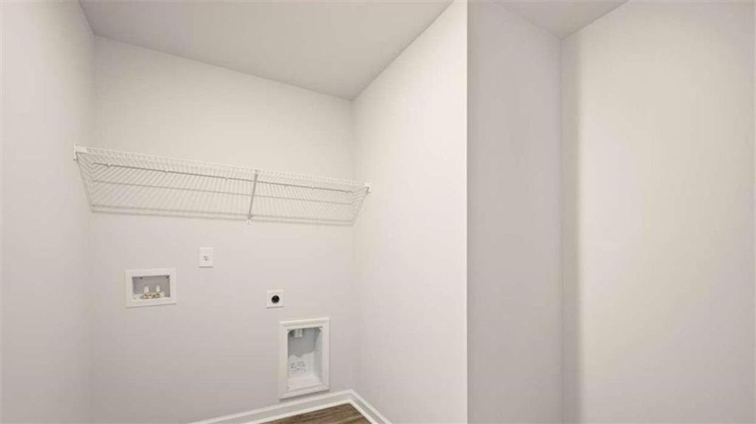 Spacious, unfurnished interior of a new home in Bridle Creek, Locust Grove (Image 25).