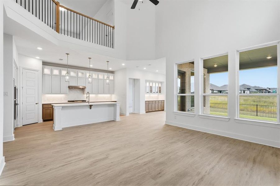 Spacious, unfurnished interior of a new home in Devonshire, Forney (Image 14).