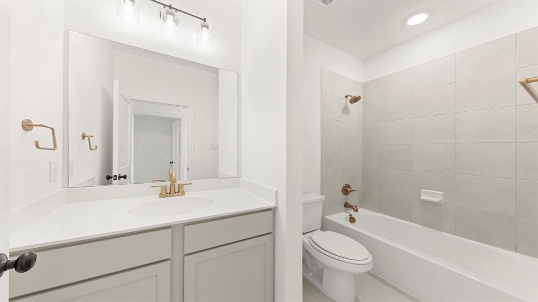 05. 417 Silent Pond - 2ND Bath