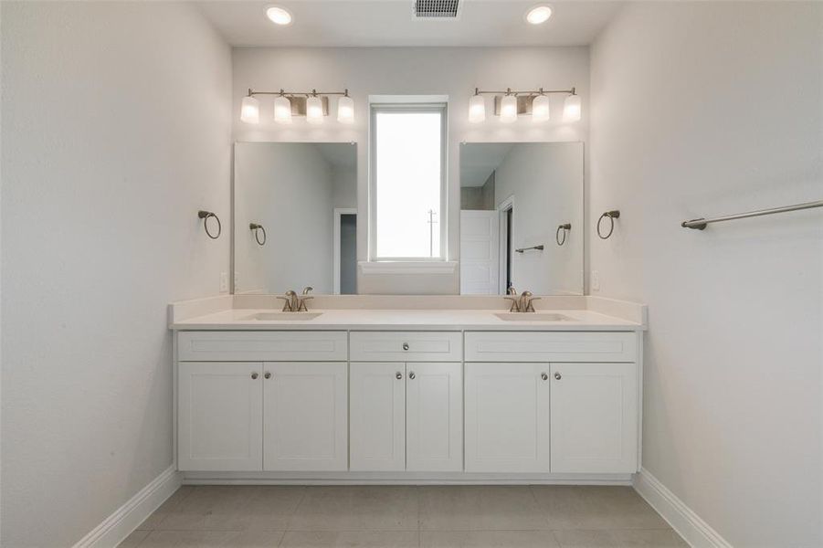 Furnished interior view inside a new home in Arbors at Legacy Hills, Celina (Image 11). Furnished interior view inside a new home in Arbors at Legacy Hills, Celina (Image 11).