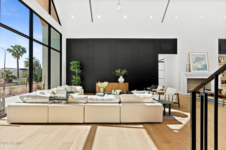 10-web-or-mls-6230-e-hillcrest-blvd 10-web-or-mls-6230-e-hillcrest-blvd