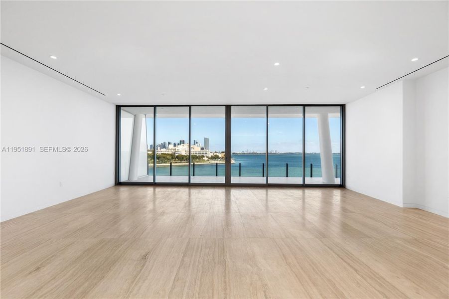 Spacious, unfurnished interior of a new home in , Miami (Image 20).