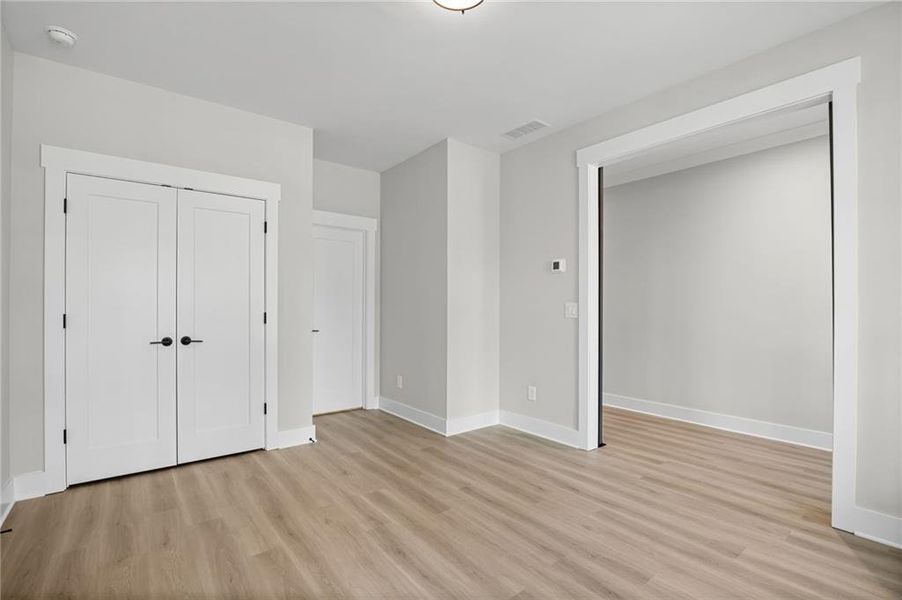 Spacious, unfurnished interior of a new home in , Kennesaw (Image 24).