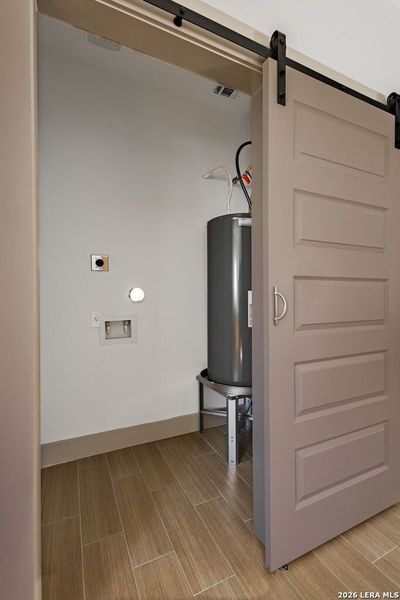 Image 29 of a home in .