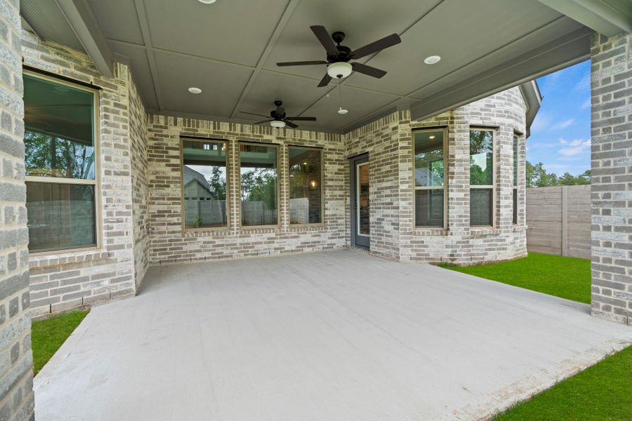 Exterior details and patio area of a home in Two Step Farm, Montgomery (Image 3). Exterior details and patio area of a home in Two Step Farm, Montgomery (Image 3).