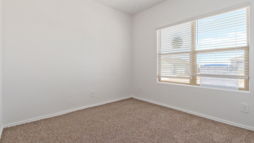 Spacious, unfurnished interior of a new home in Sycamore Vista, Vail (Image 27).