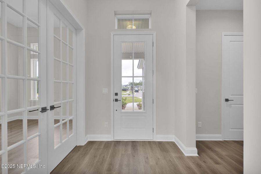 Spacious, unfurnished interior of a new home in Reflections at Nocatee, Ponte Vedra (Image 45).