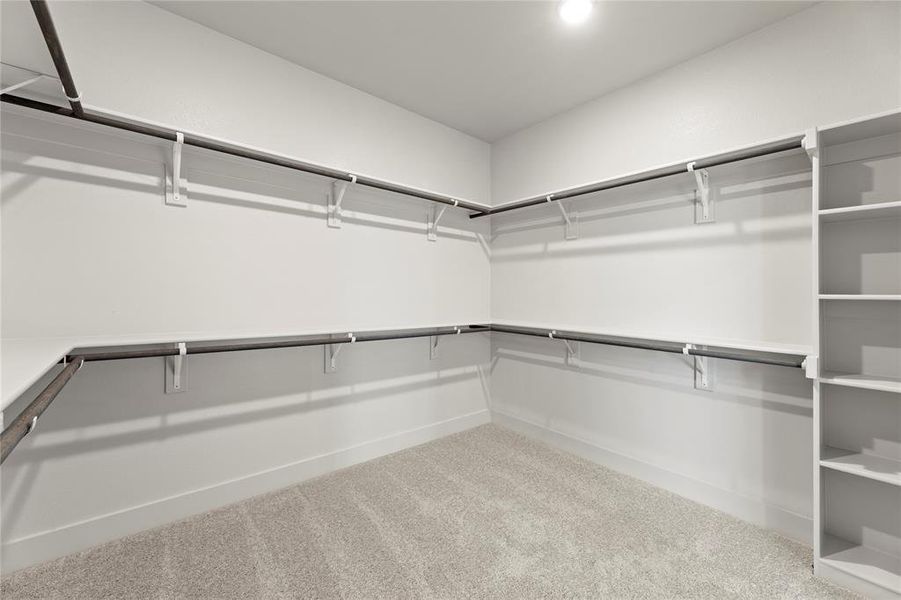 Furnished interior view inside a new home in Inspiration, Seis Lagos (Image 5).