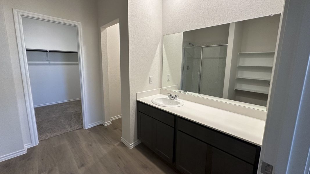 Representative furnished interior of a home built from the HANNA by D.R. Horton in Northspur, Forney (Image 7).