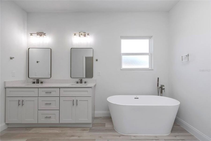 Furnished interior view inside a new home in , Ocala (Image 13).